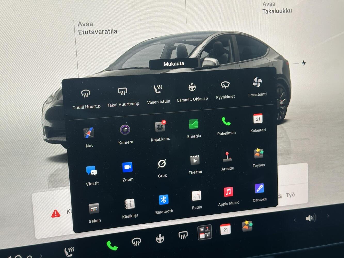 Tesla Model Y vaihtoauto
