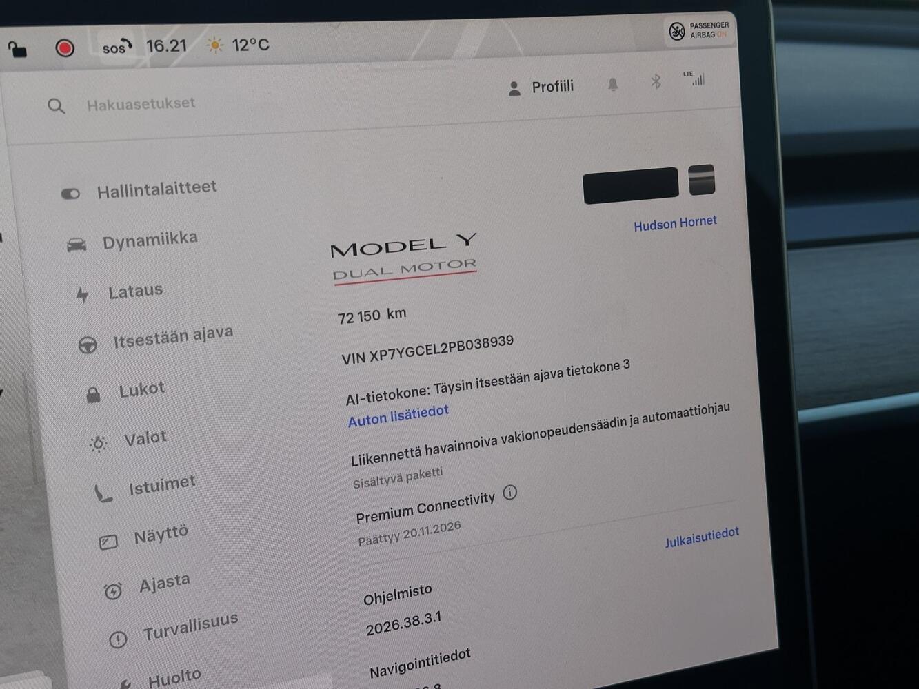 Tesla Model Y vaihtoauto