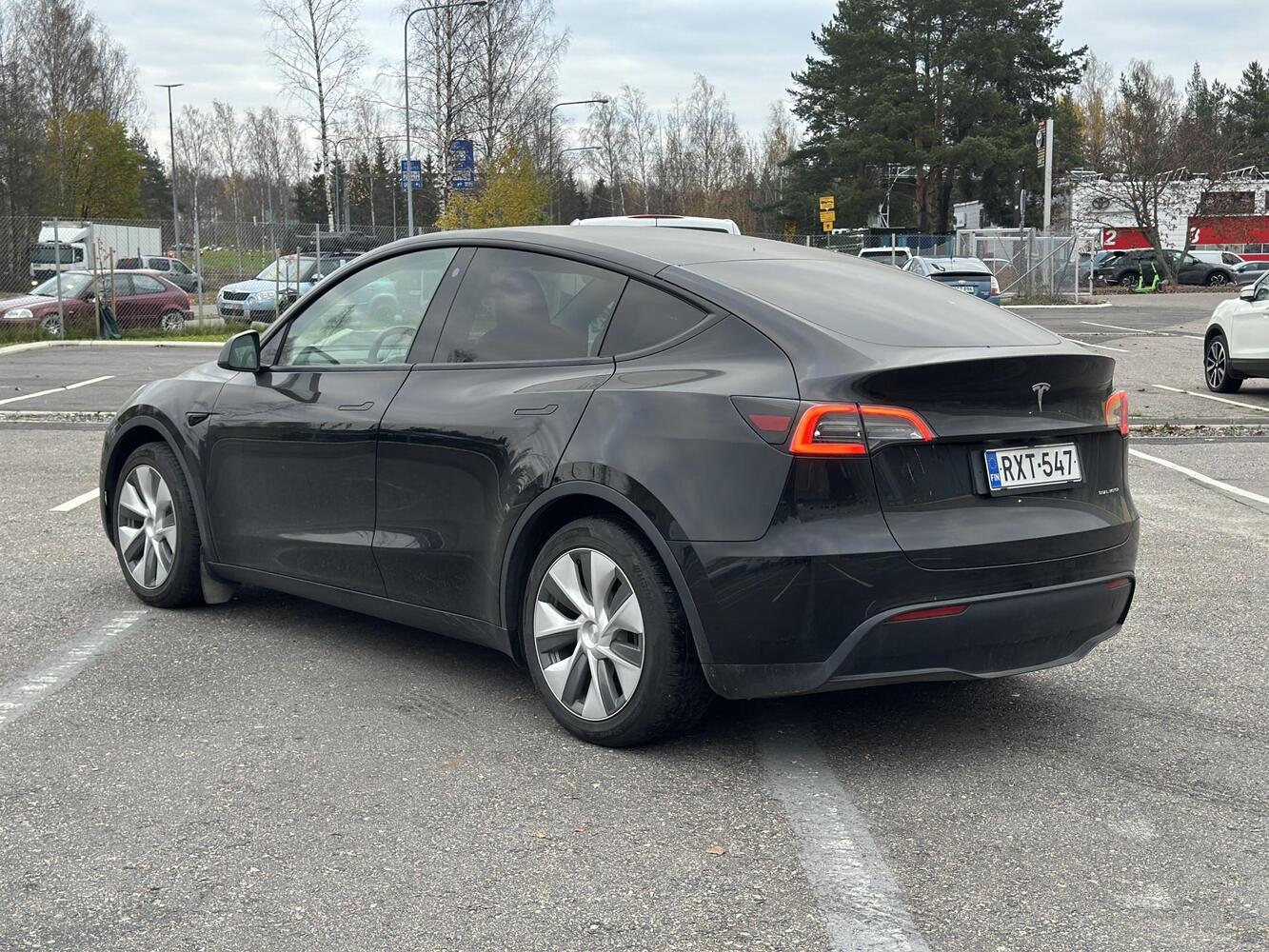 Tesla Model Y vaihtoauto