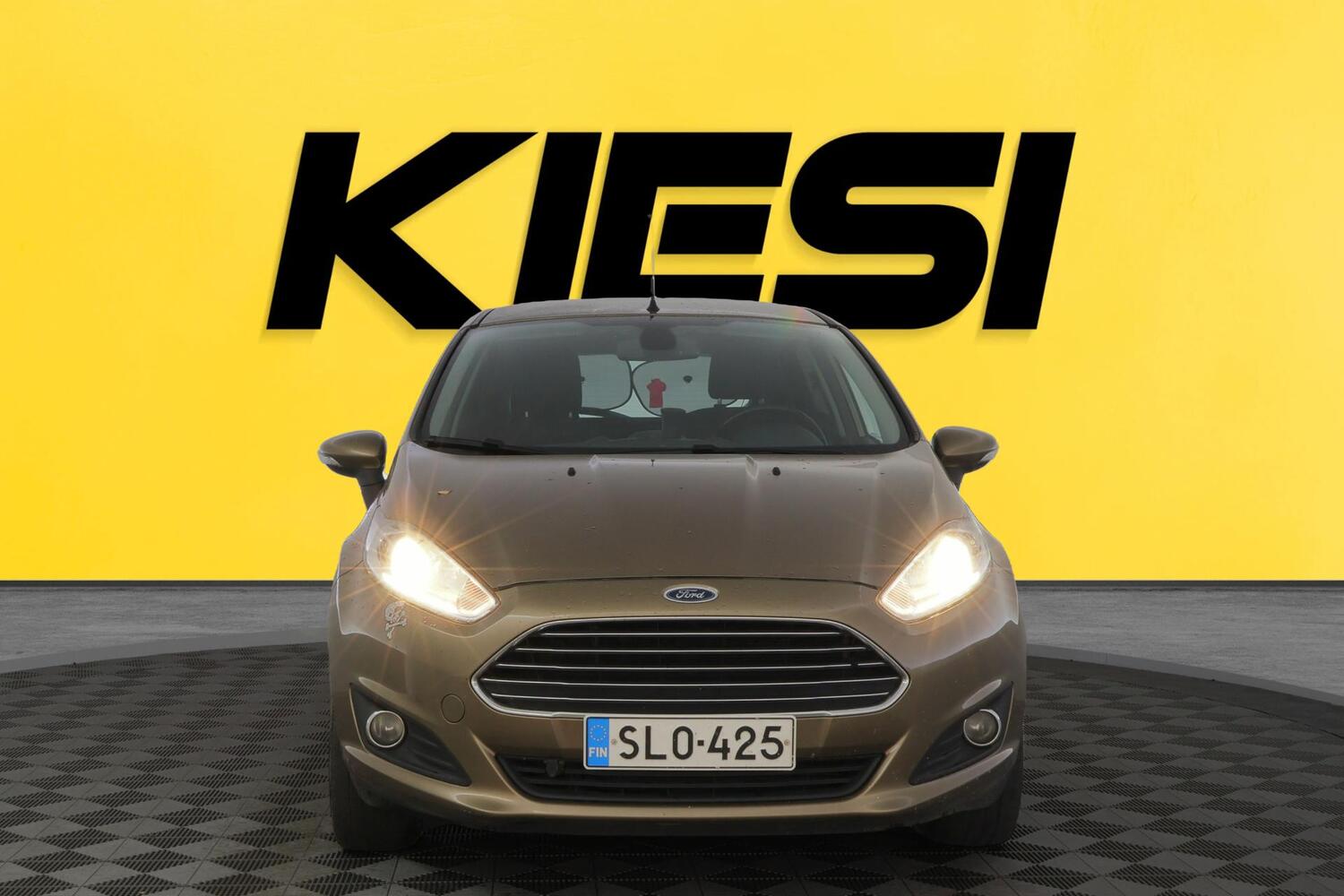 Ford Fiesta vaihtoauto
