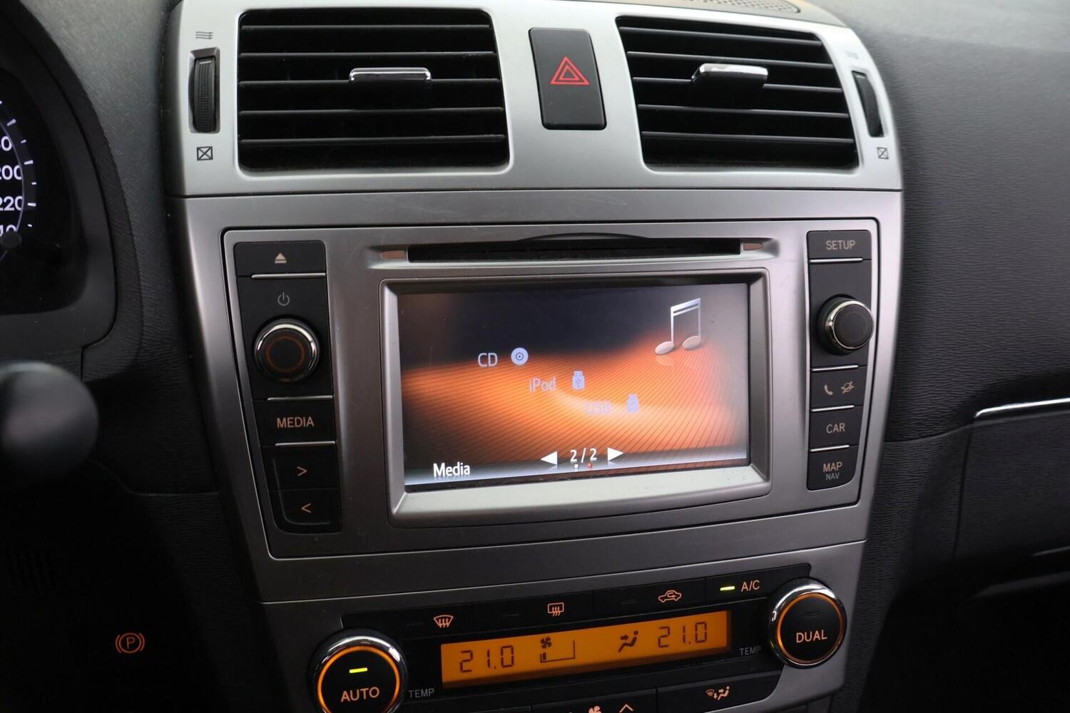Toyota Avensis vaihtoauto
