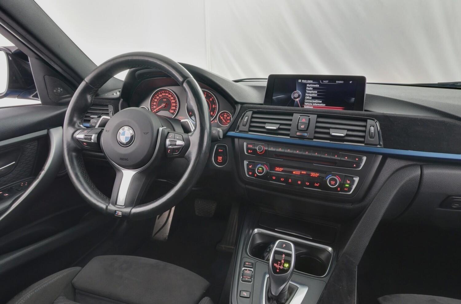 BMW 330 vaihtoauto