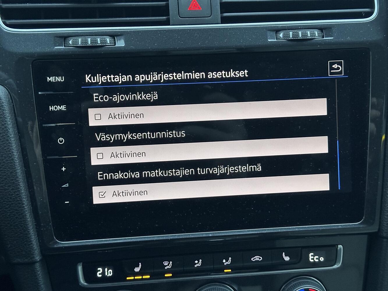 Volkswagen Golf vaihtoauto