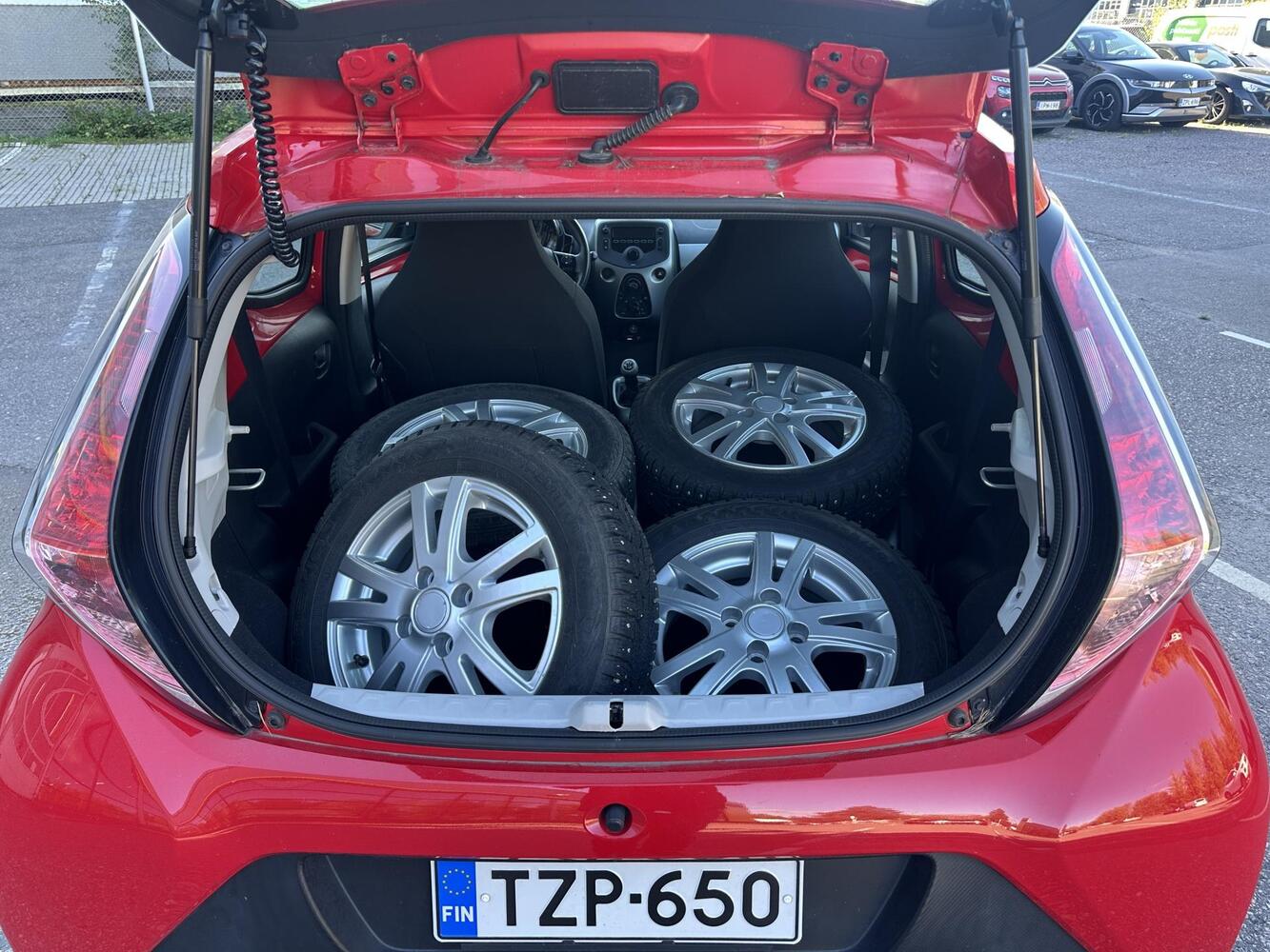 Toyota AYGO vaihtoauto