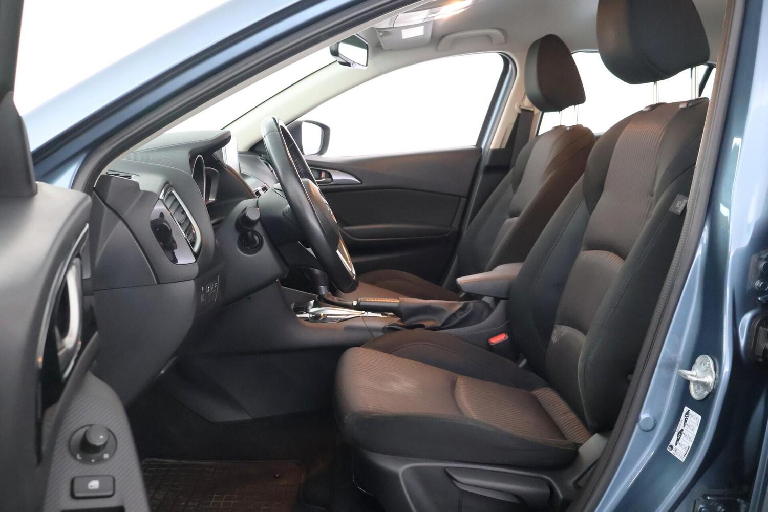 Mazda 3 vaihtoauto