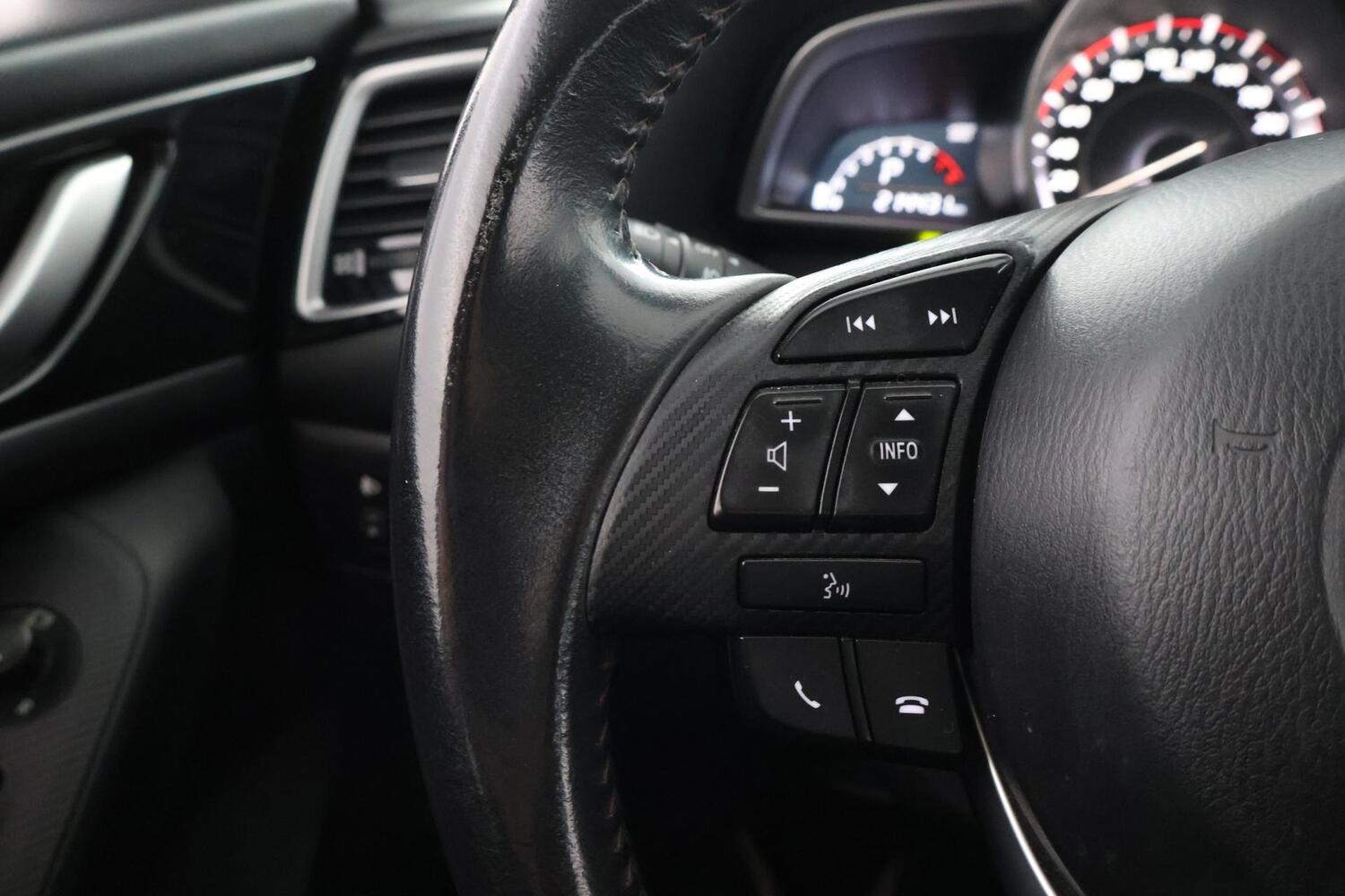 Mazda 3 vaihtoauto