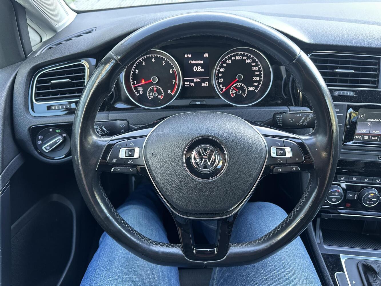 Volkswagen Golf vaihtoauto