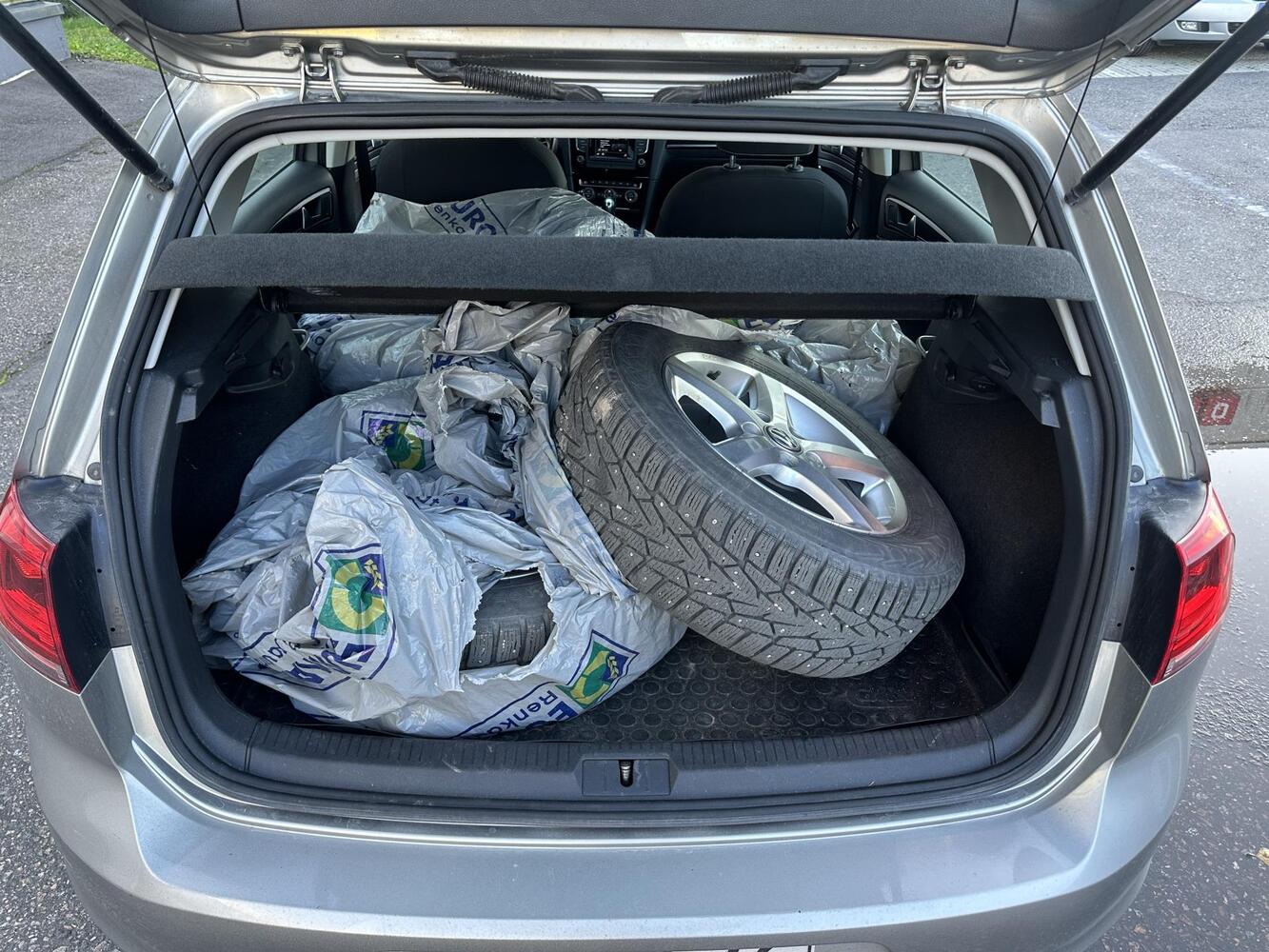 Volkswagen Golf vaihtoauto