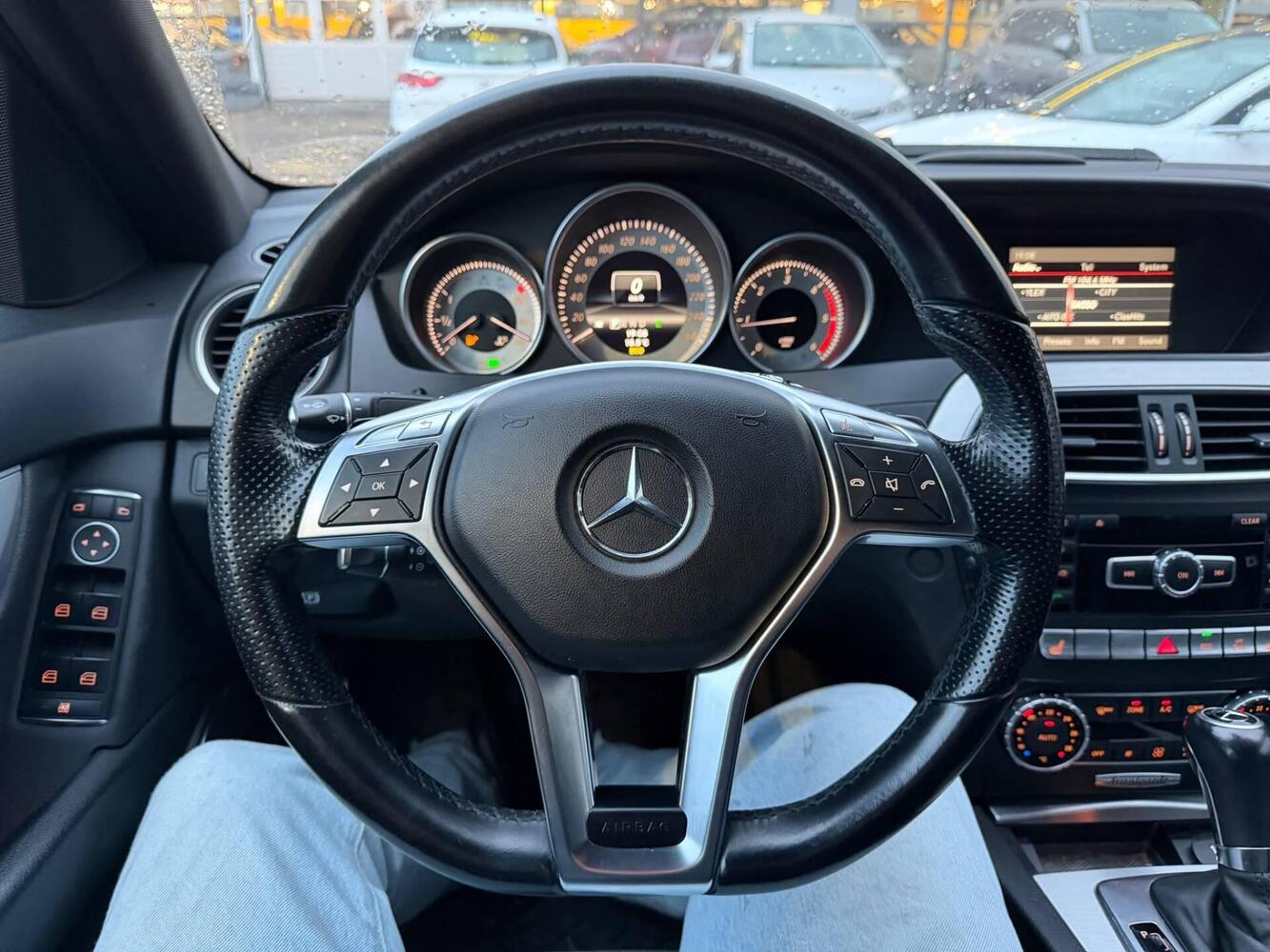 Mercedes-Benz C vaihtoauto
