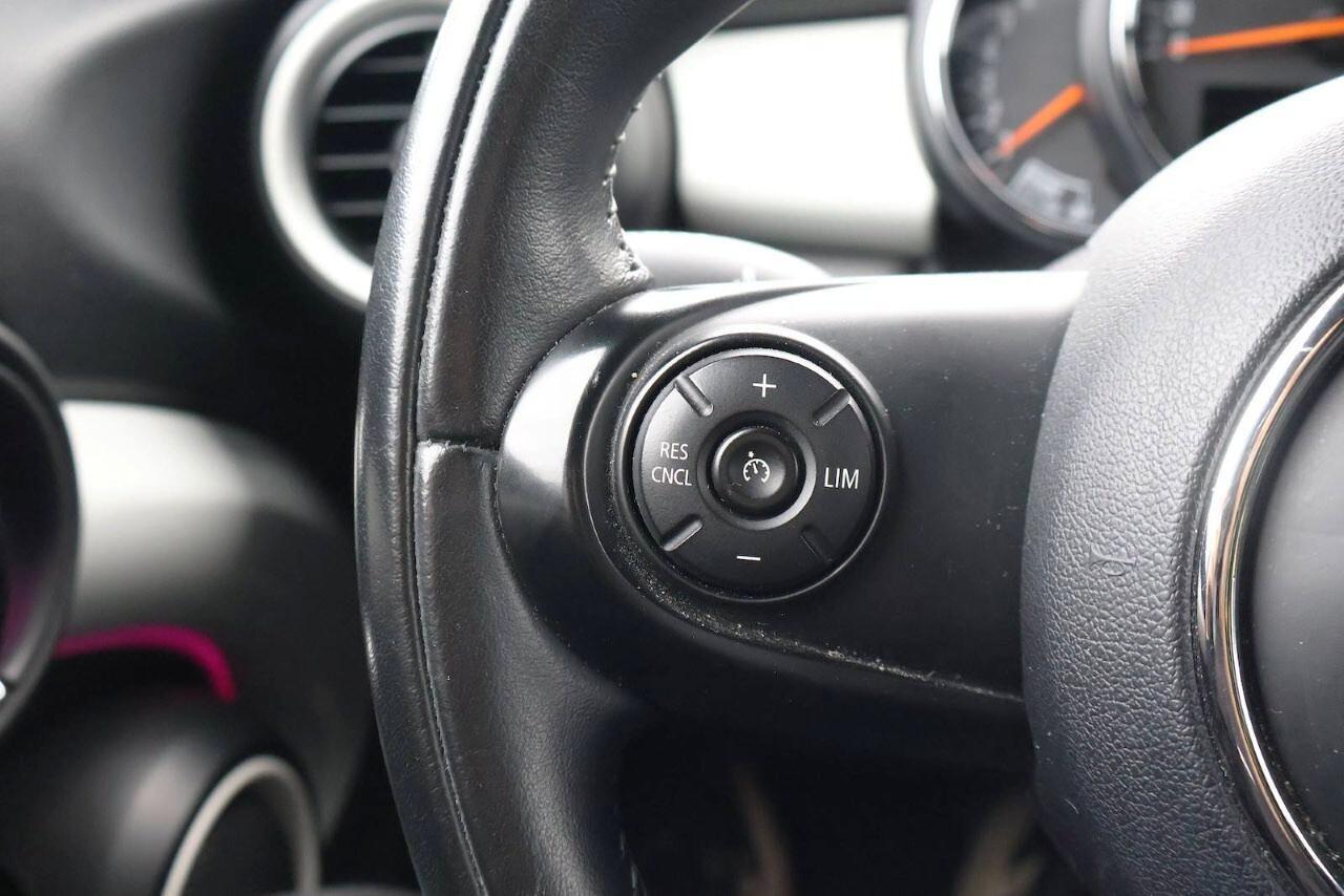 Mini Cooper vaihtoauto