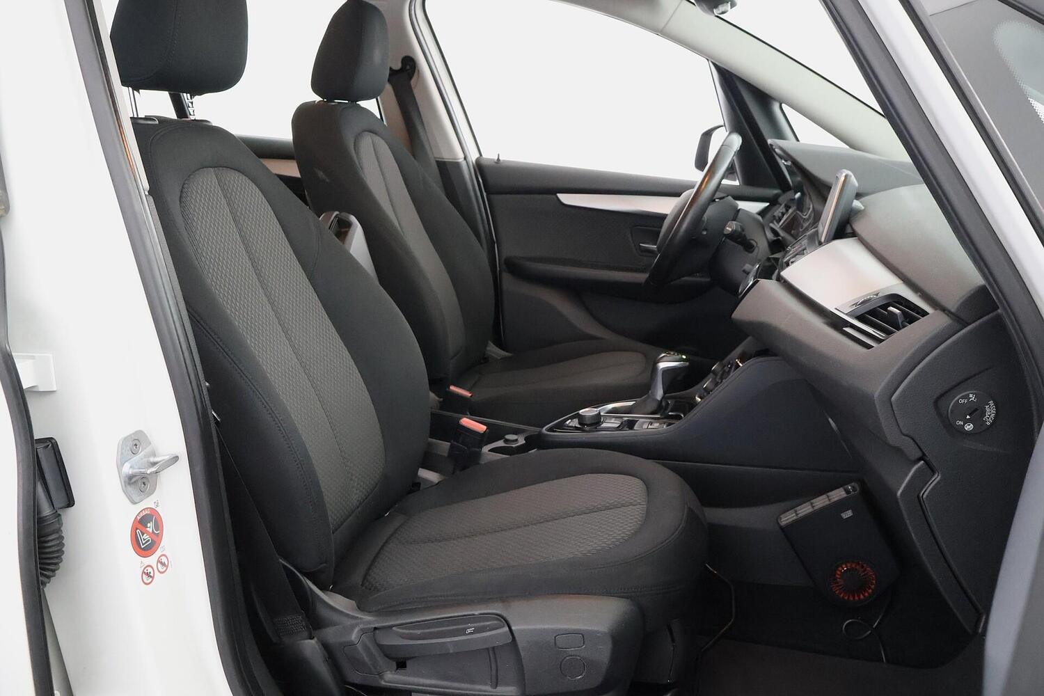 BMW 216 vaihtoauto