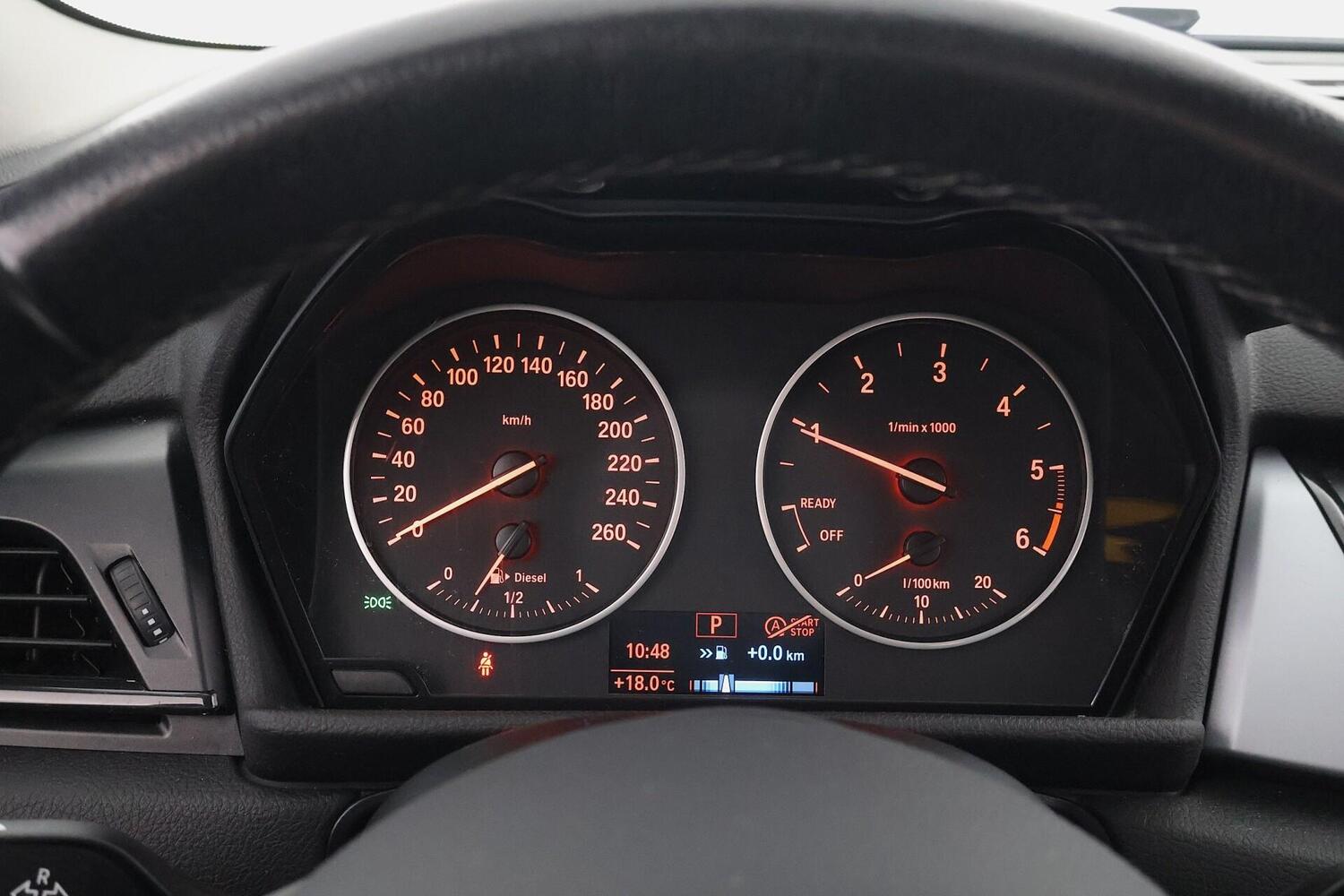 BMW 216 vaihtoauto