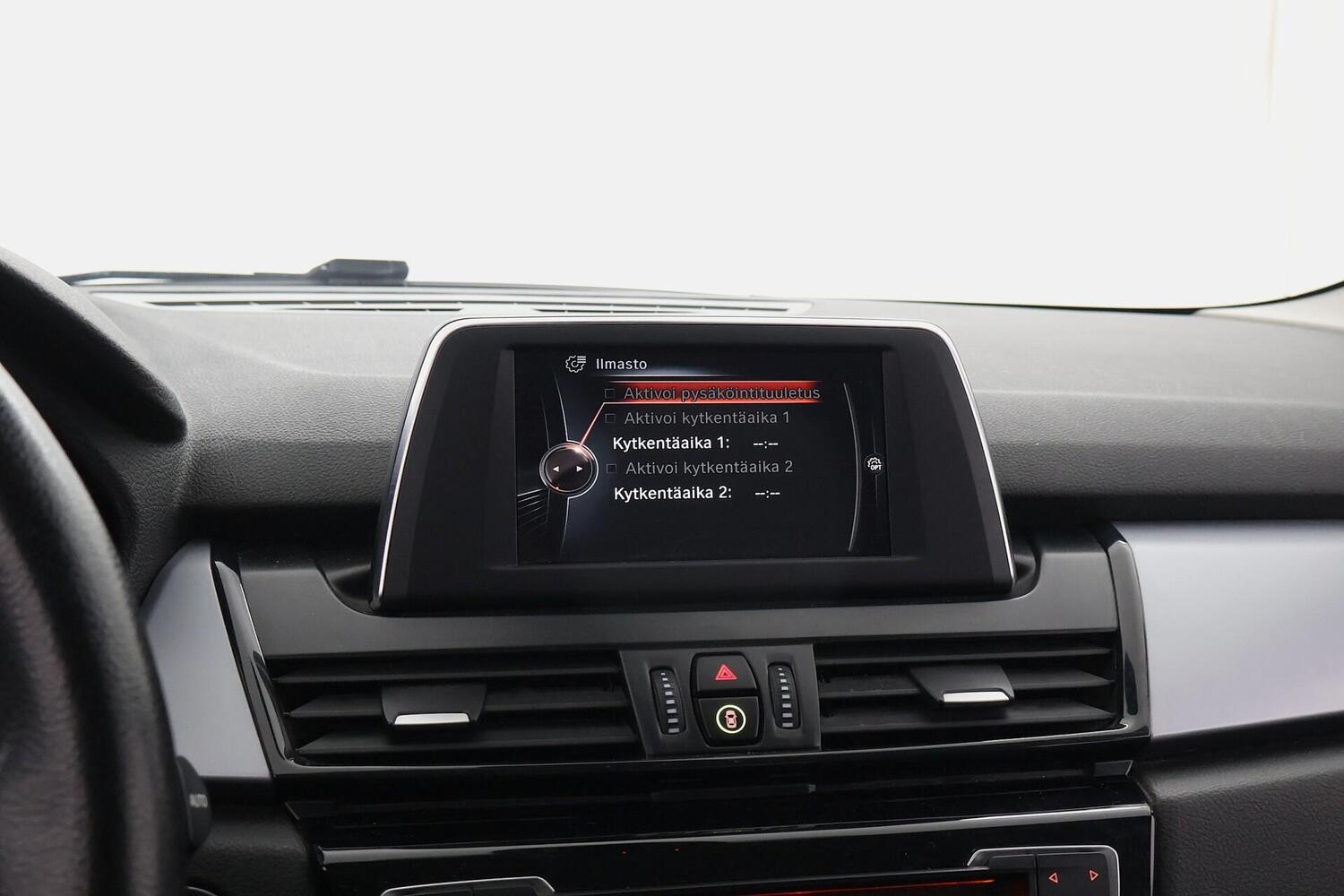 BMW 216 vaihtoauto