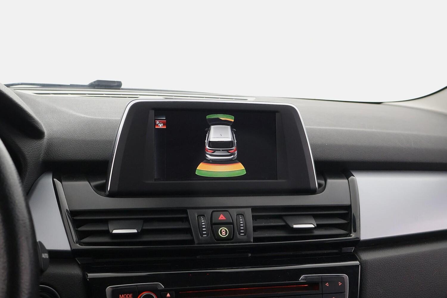 BMW 216 vaihtoauto