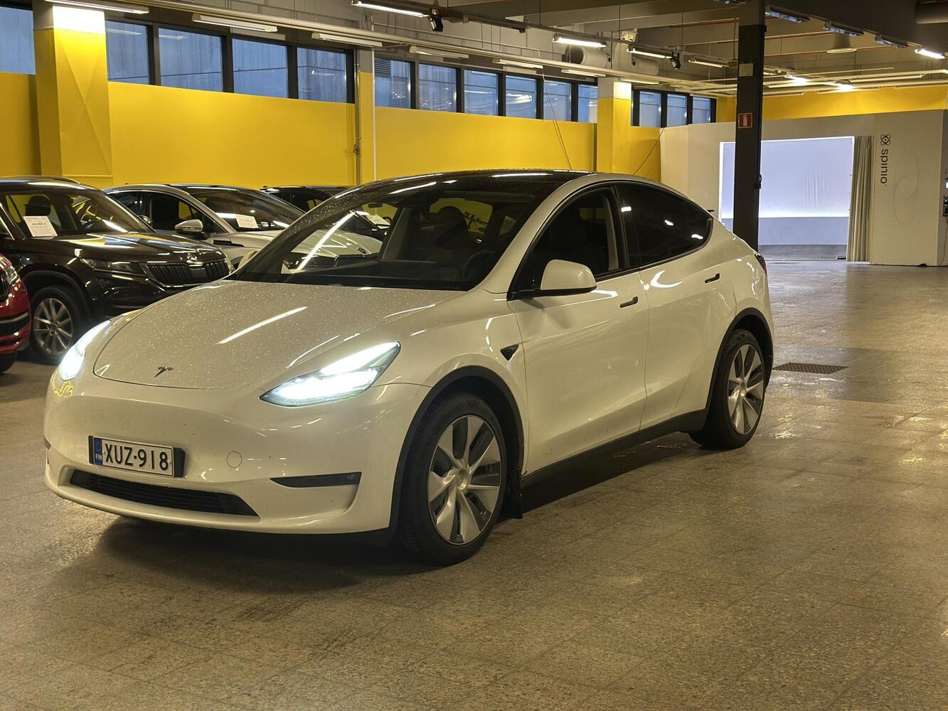 Tesla Model Y vaihtoauto