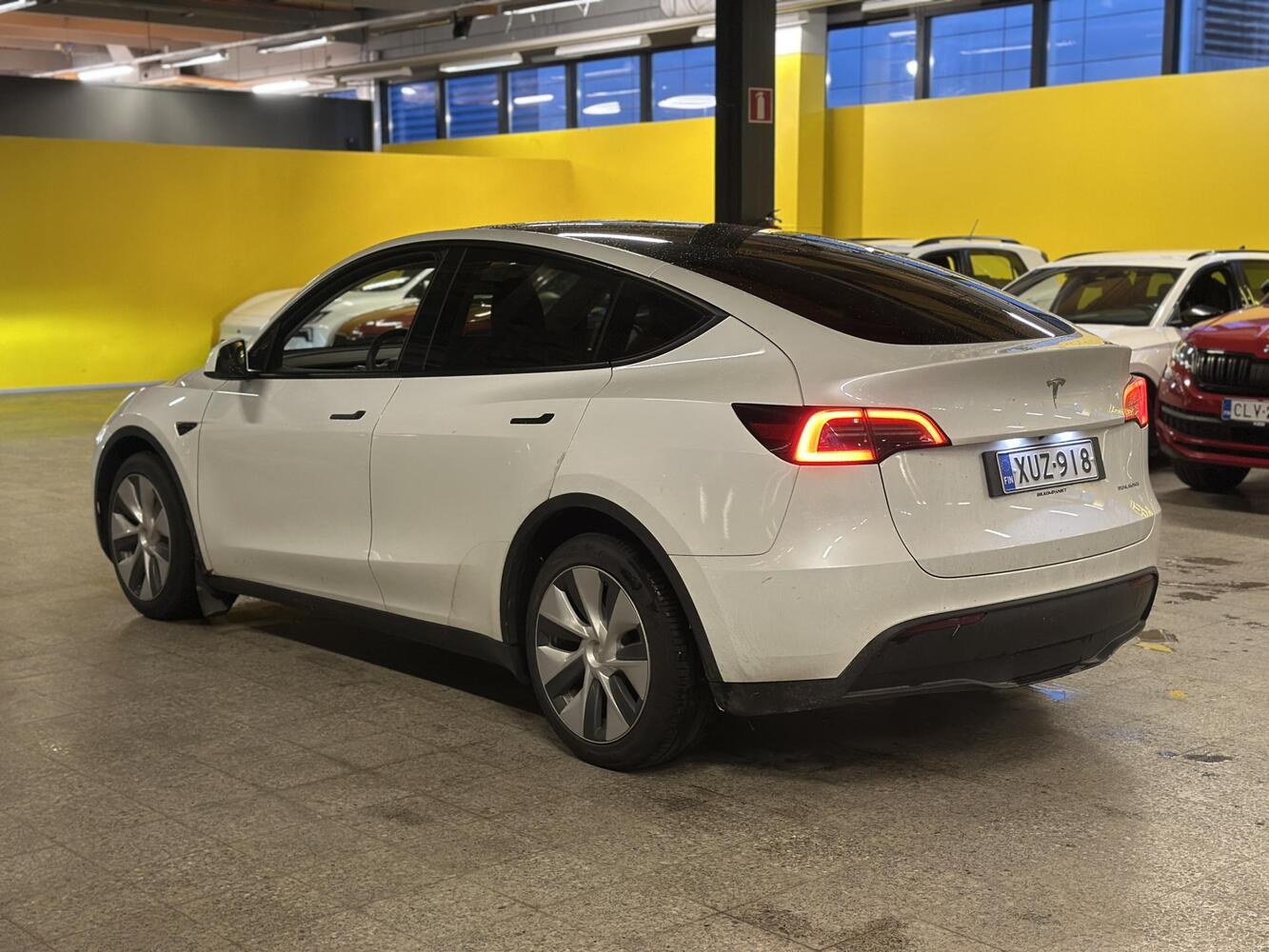 Tesla Model Y vaihtoauto