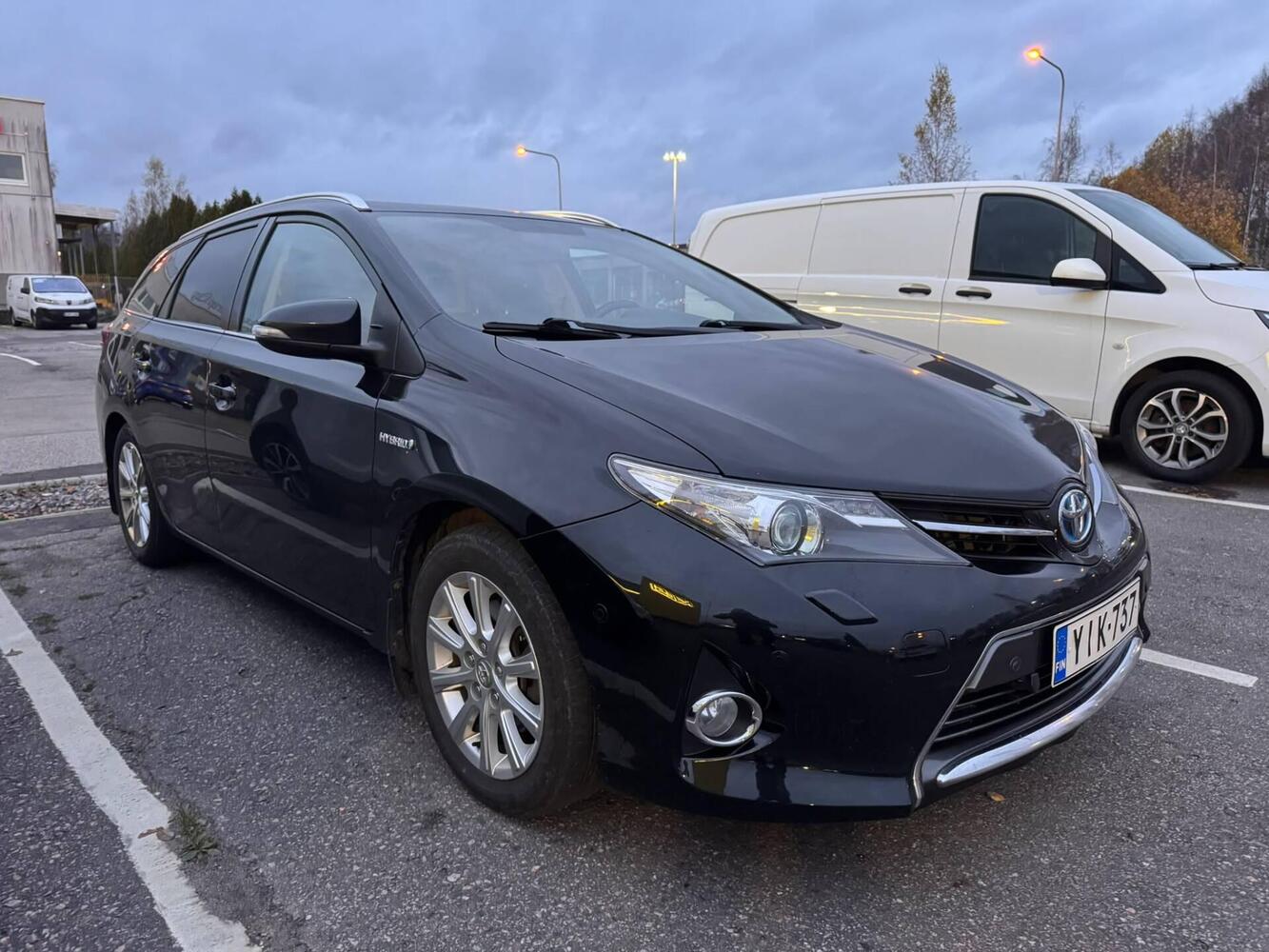 Toyota Auris vaihtoauto