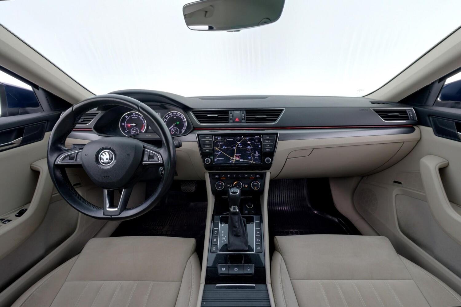 Skoda Superb vaihtoauto