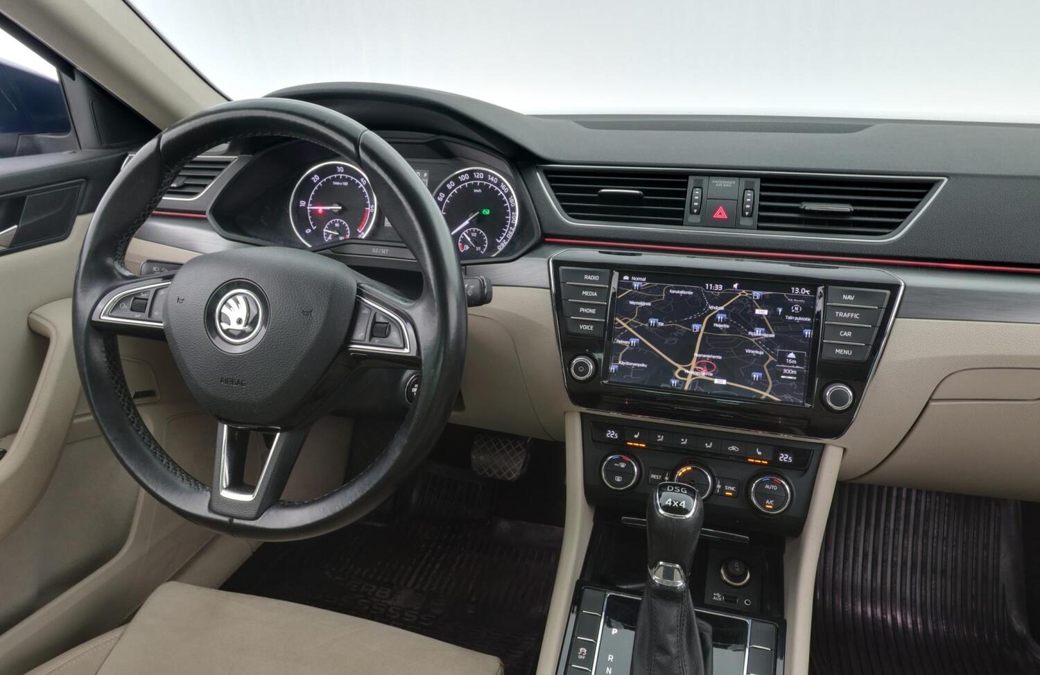 Skoda Superb vaihtoauto