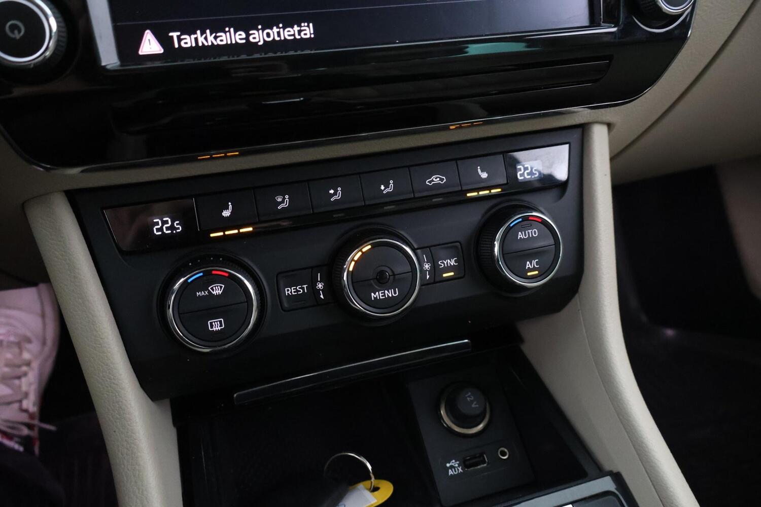 Skoda Superb vaihtoauto