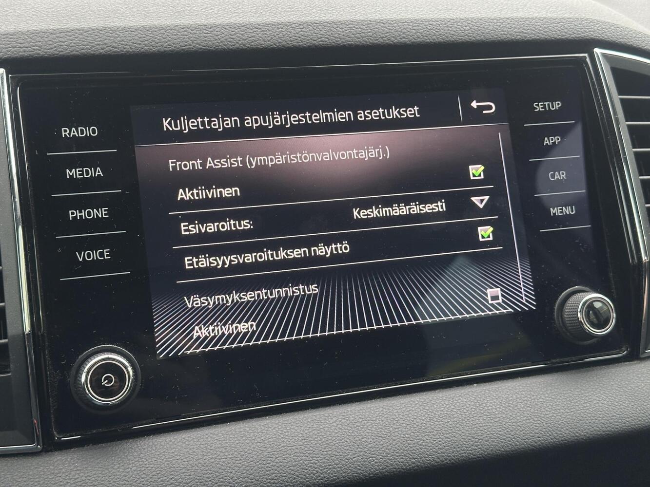 Skoda Karoq vaihtoauto