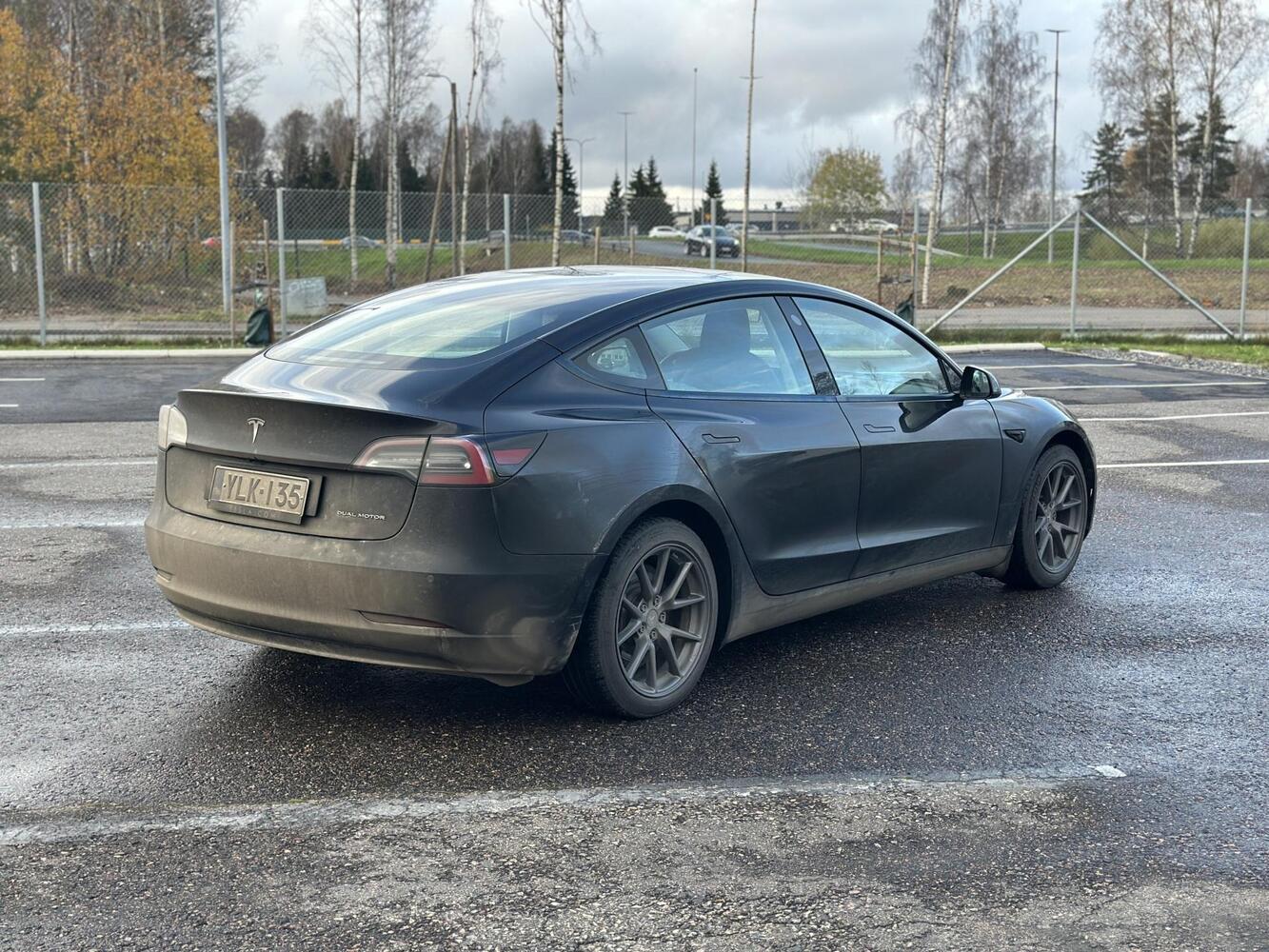 Tesla Model 3 vaihtoauto