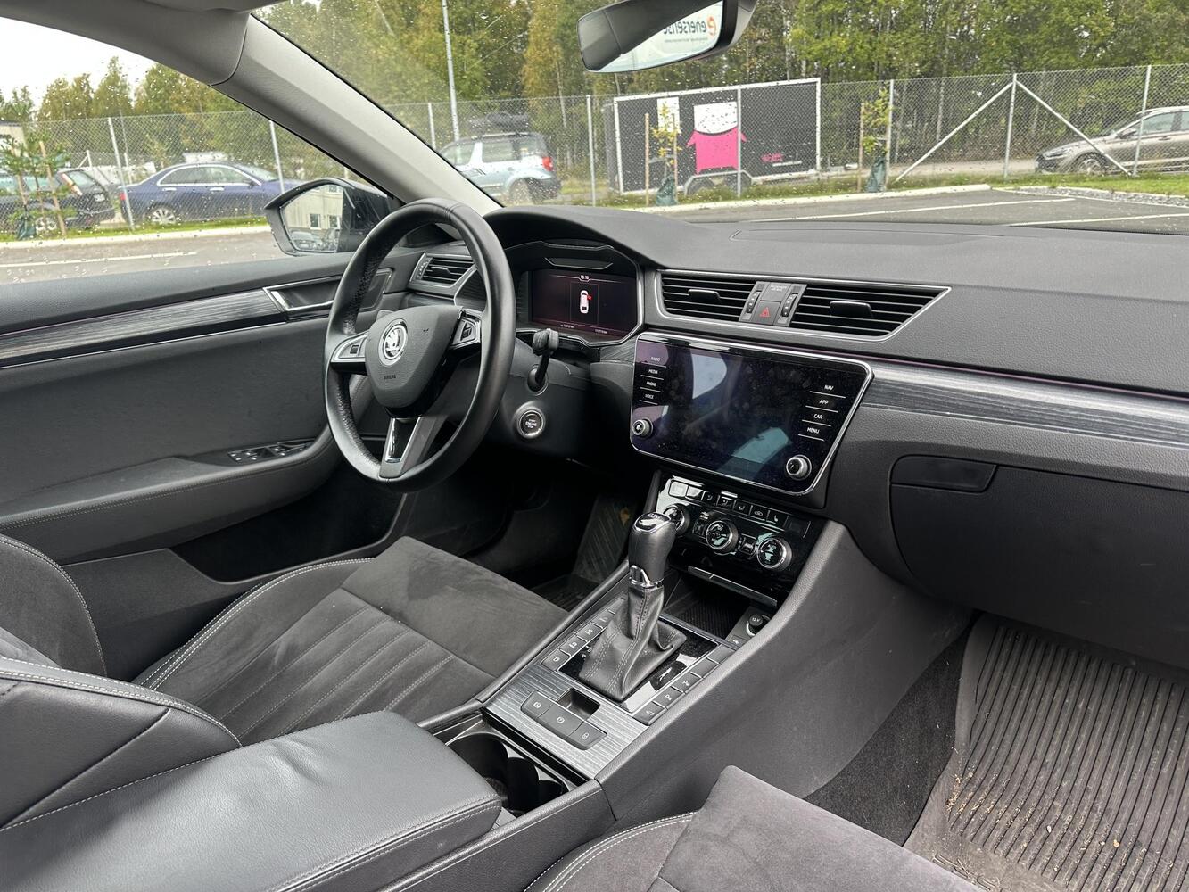 Skoda Superb vaihtoauto