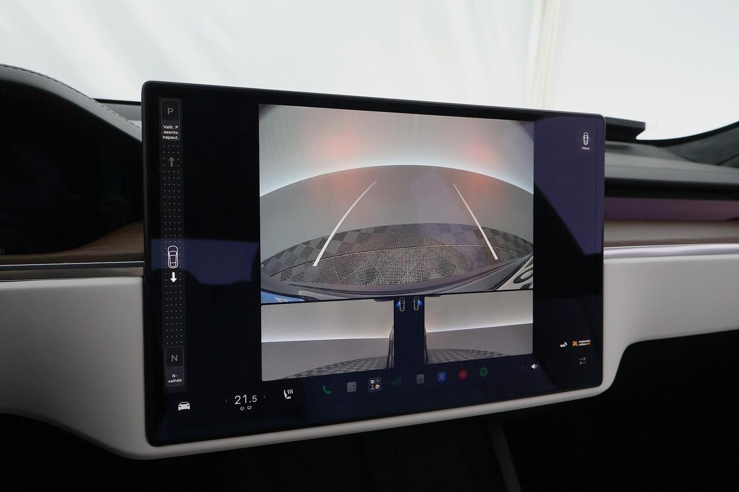 Tesla Model S vaihtoauto