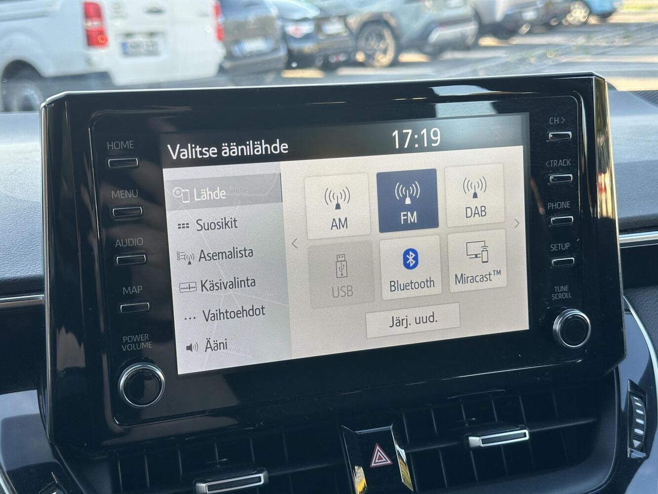 Toyota Corolla vaihtoauto