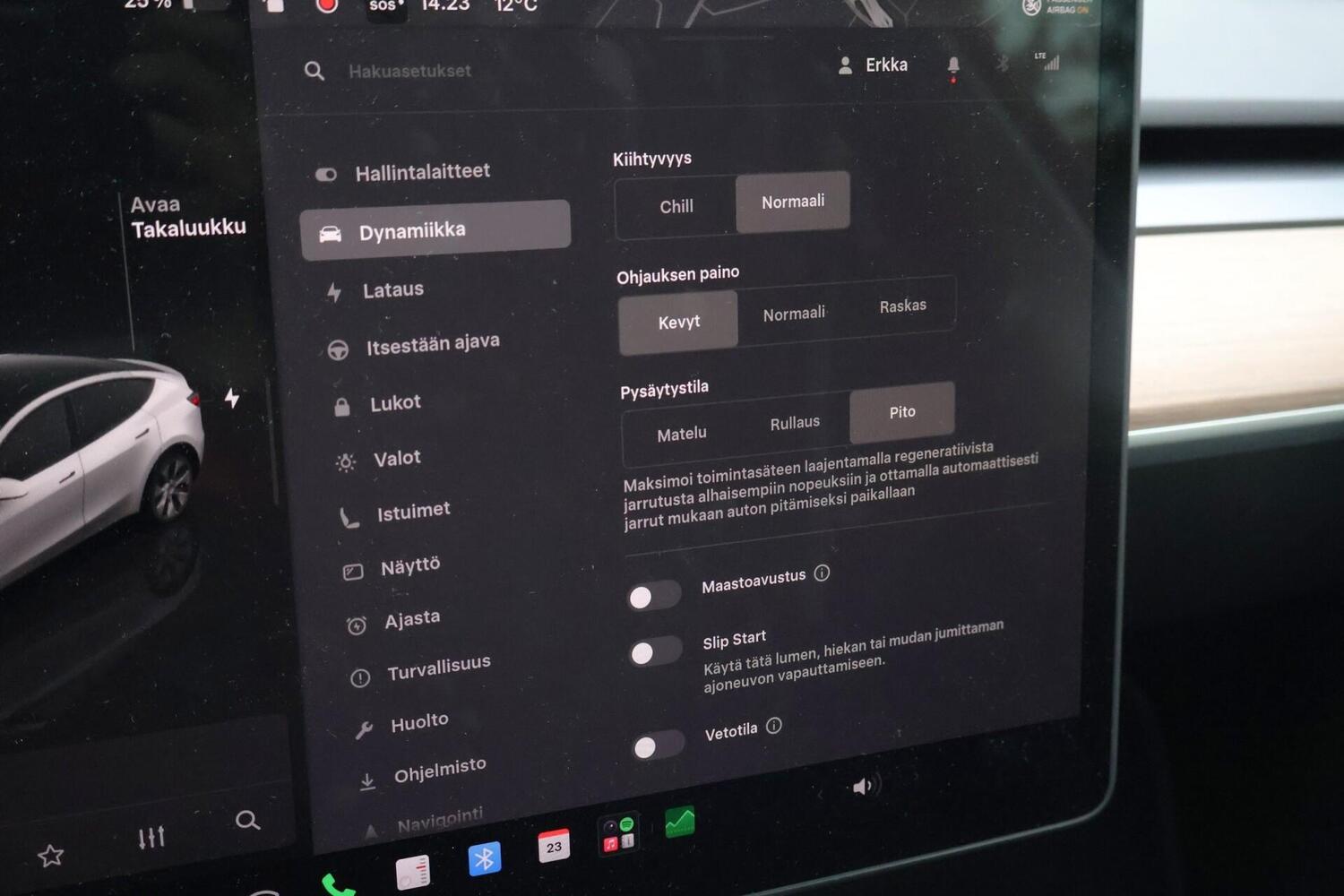 Tesla Model Y vaihtoauto