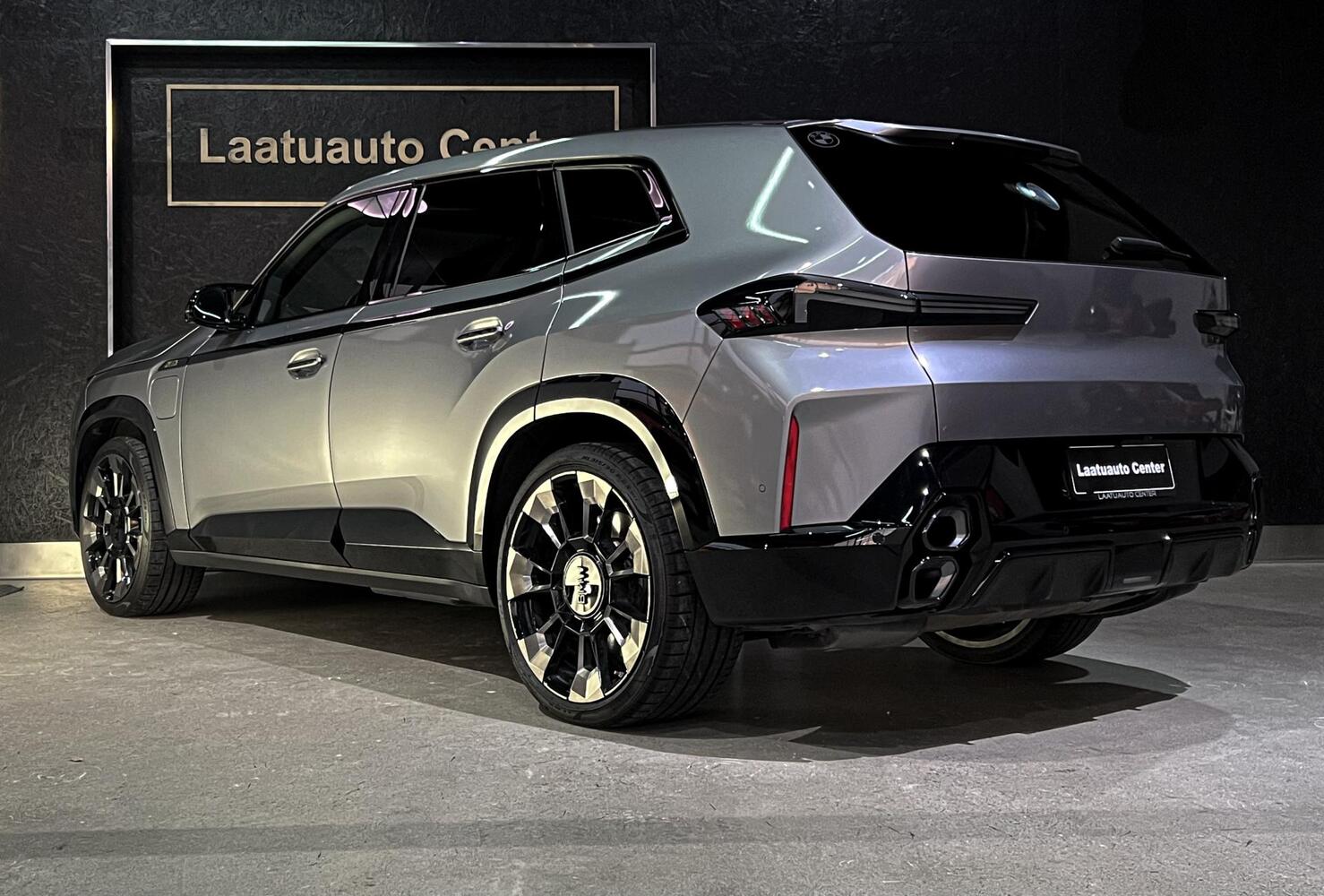 BMW XM vaihtoauto