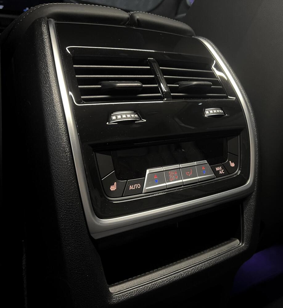 BMW XM vaihtoauto