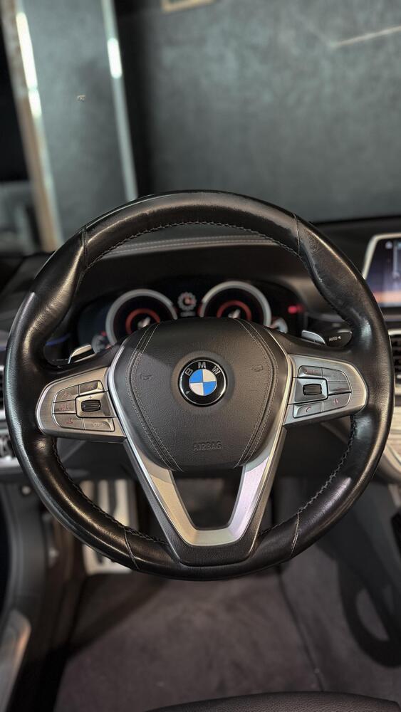 BMW 740 vaihtoauto