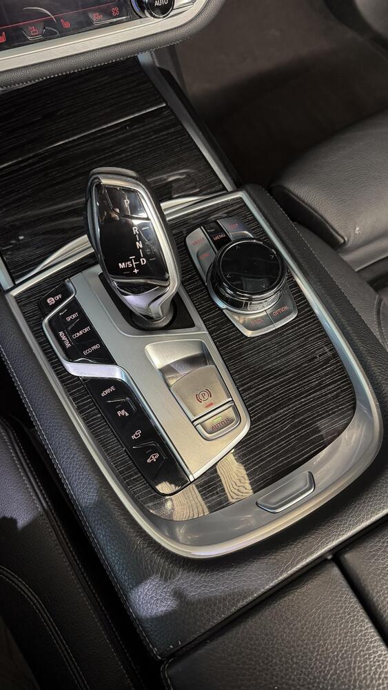 BMW 740 vaihtoauto