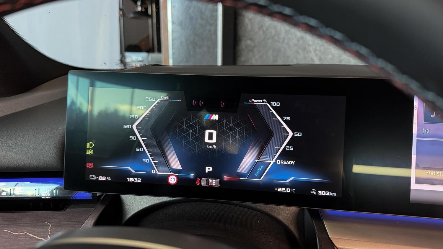 BMW i5 M60 vaihtoauto