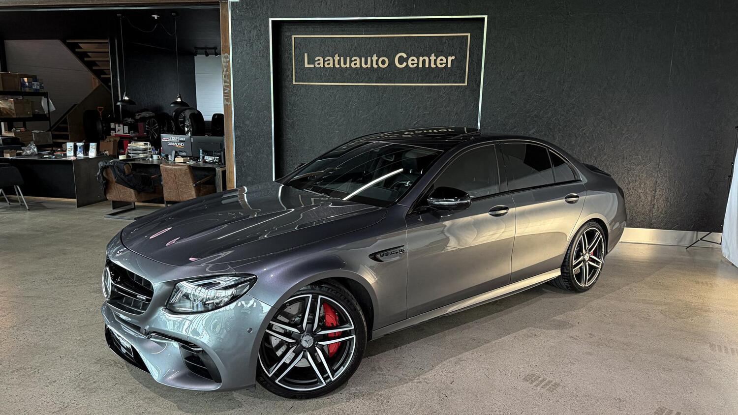 Mercedes-Benz E vaihtoauto