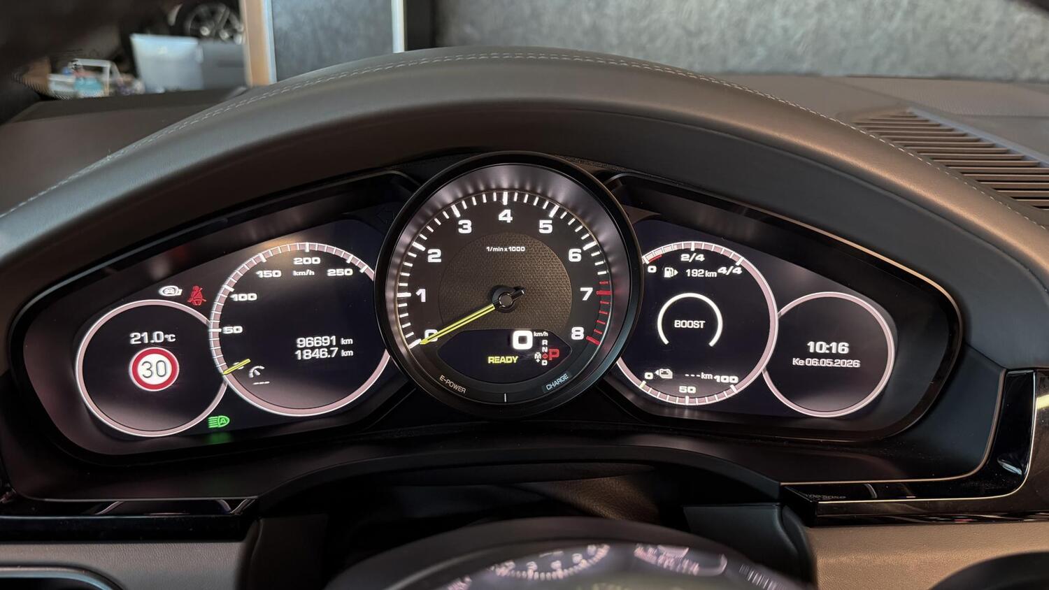 Porsche Cayenne vaihtoauto