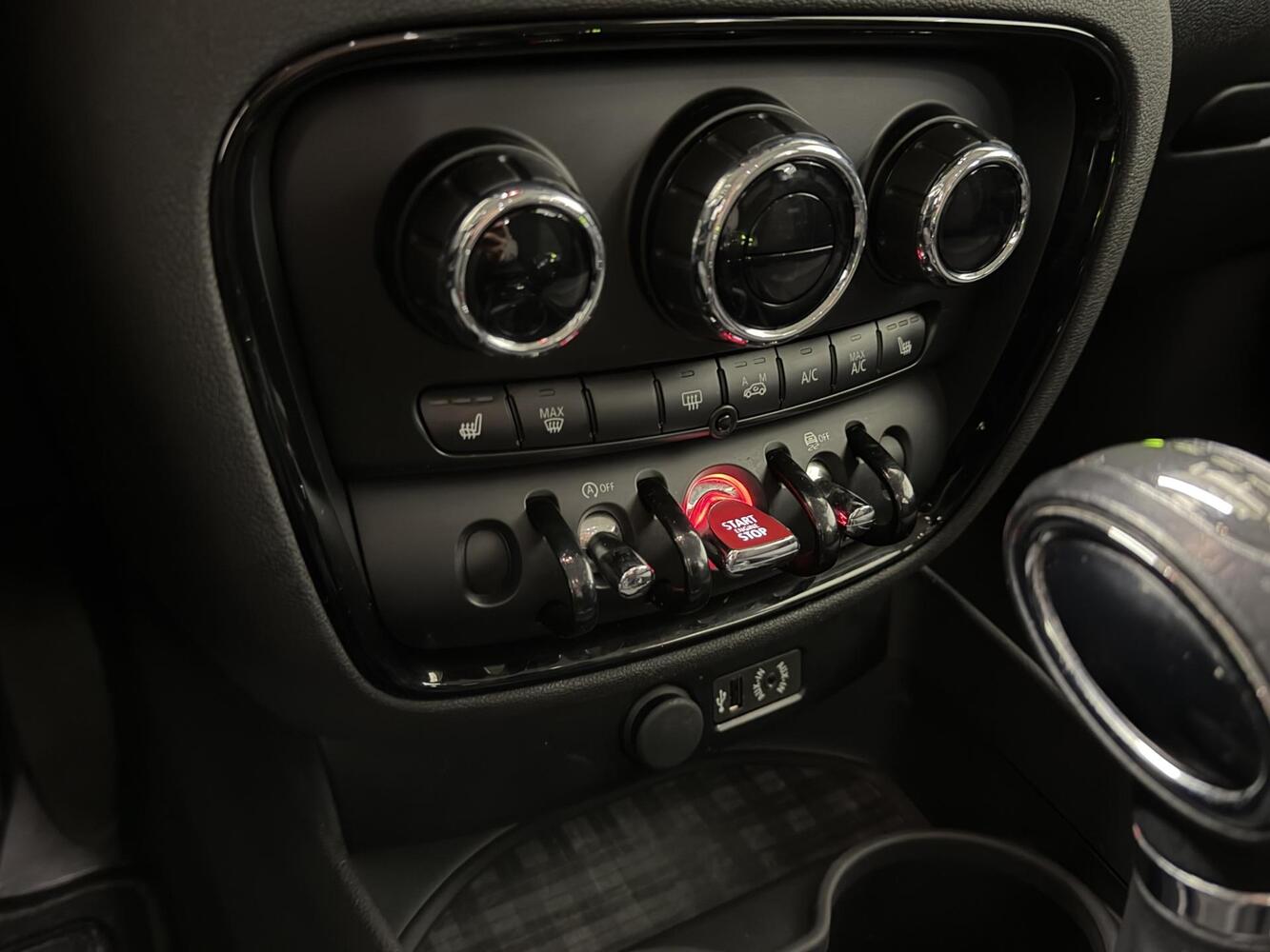 Mini Clubman vaihtoauto