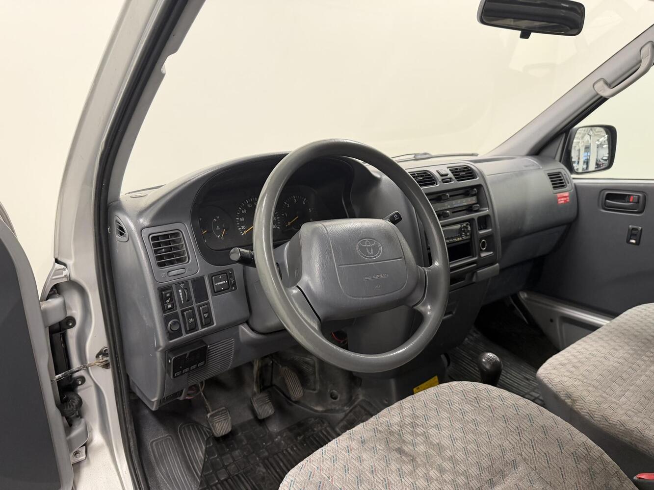 Toyota Hiace vaihtoauto
