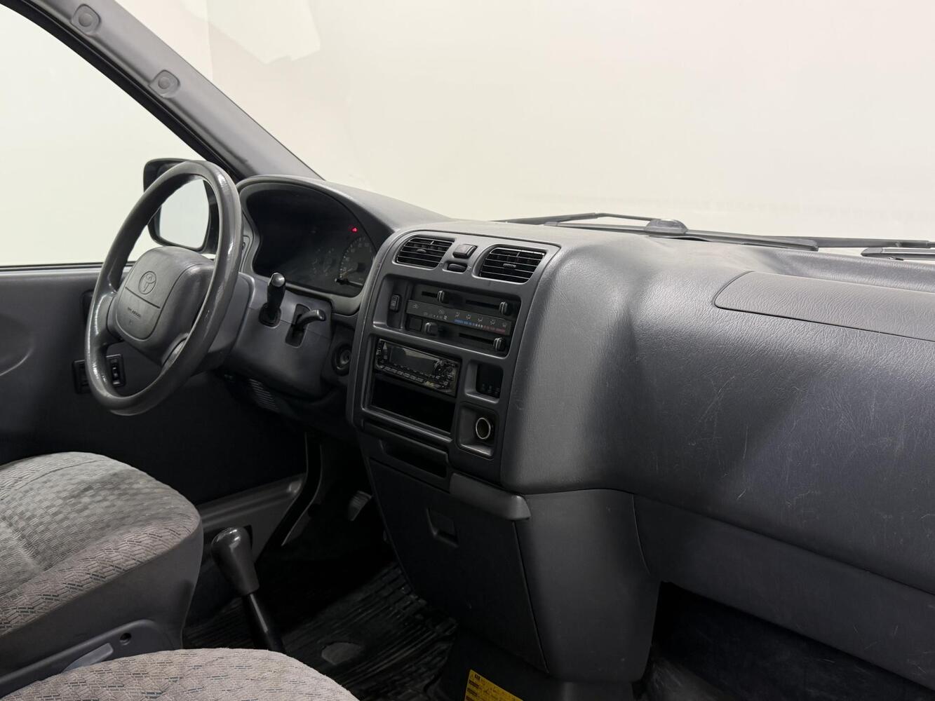 Toyota Hiace vaihtoauto