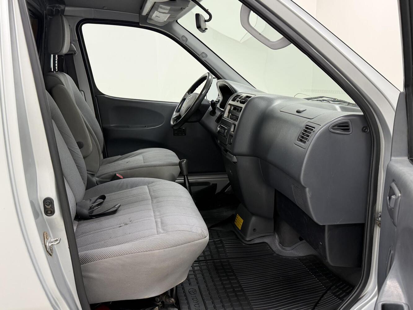Toyota Hiace vaihtoauto