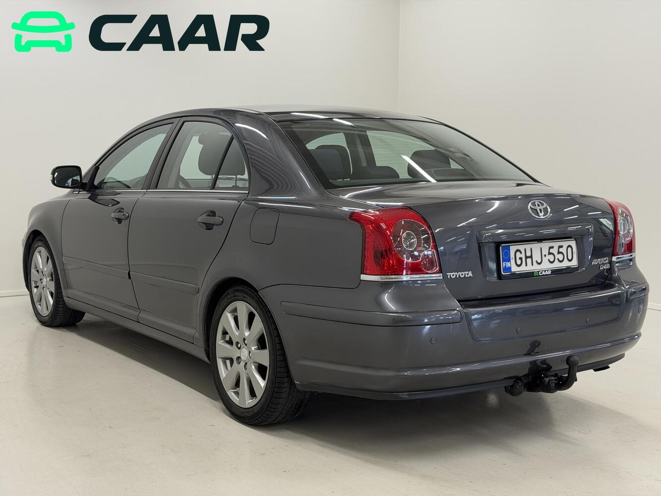 Toyota Avensis vaihtoauto