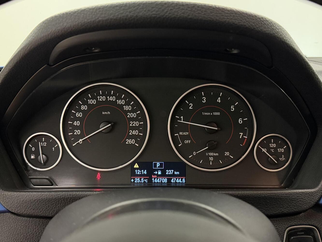 BMW 320 vaihtoauto
