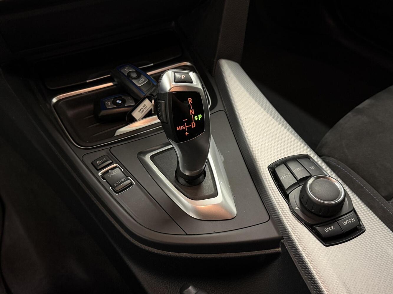 BMW 320 vaihtoauto