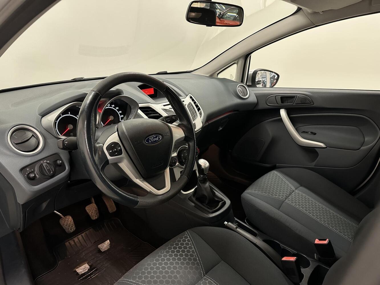 Ford Fiesta vaihtoauto