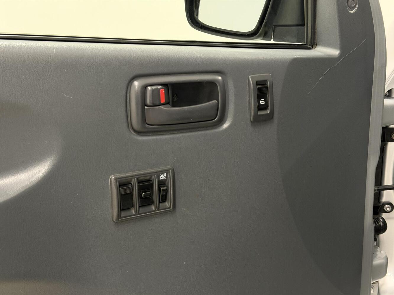 Toyota Hiace vaihtoauto