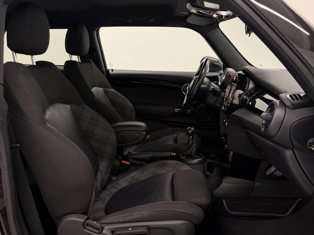 Mini Cooper S vaihtoauto
