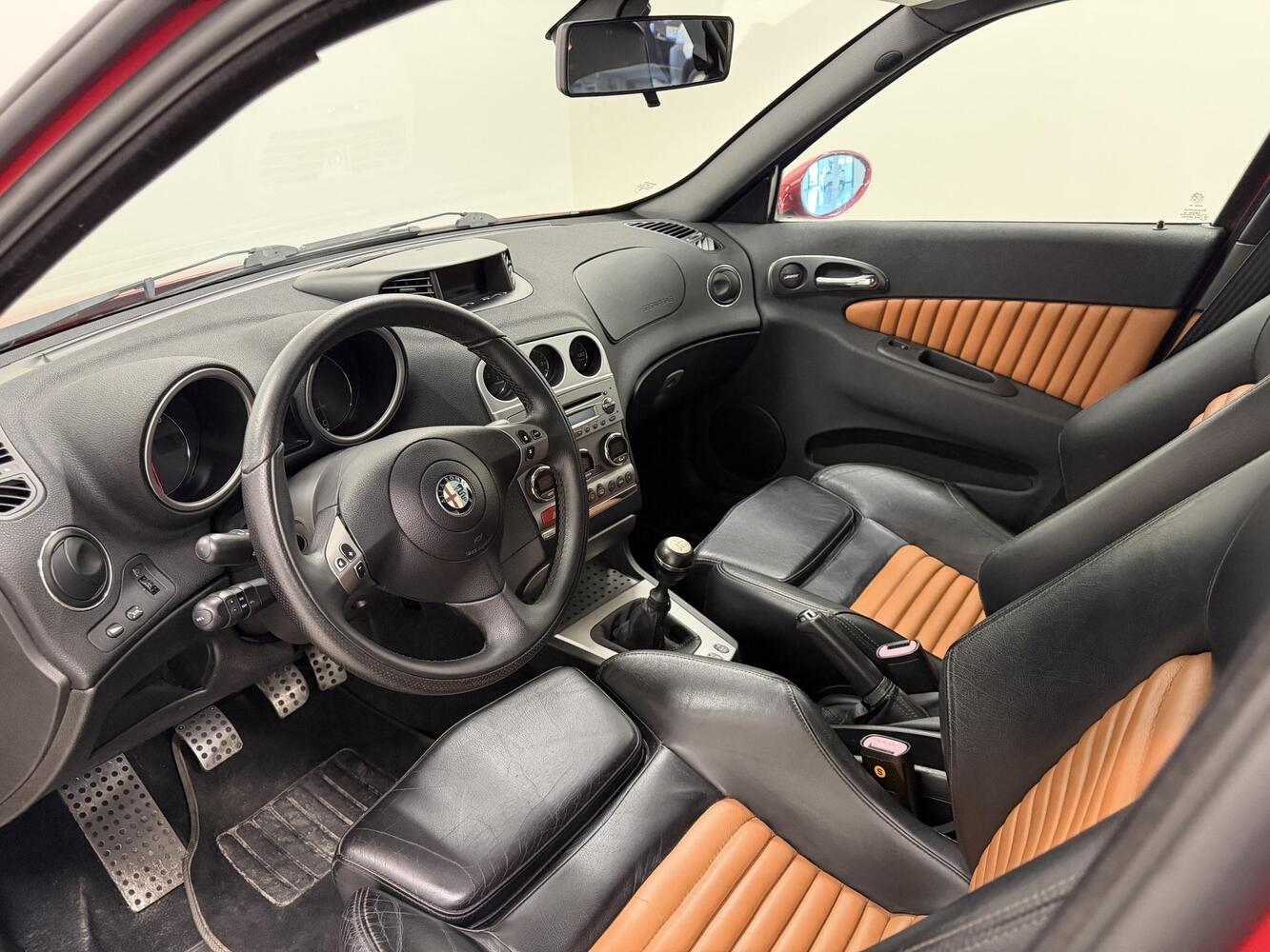 Alfa Romeo 156 vaihtoauto