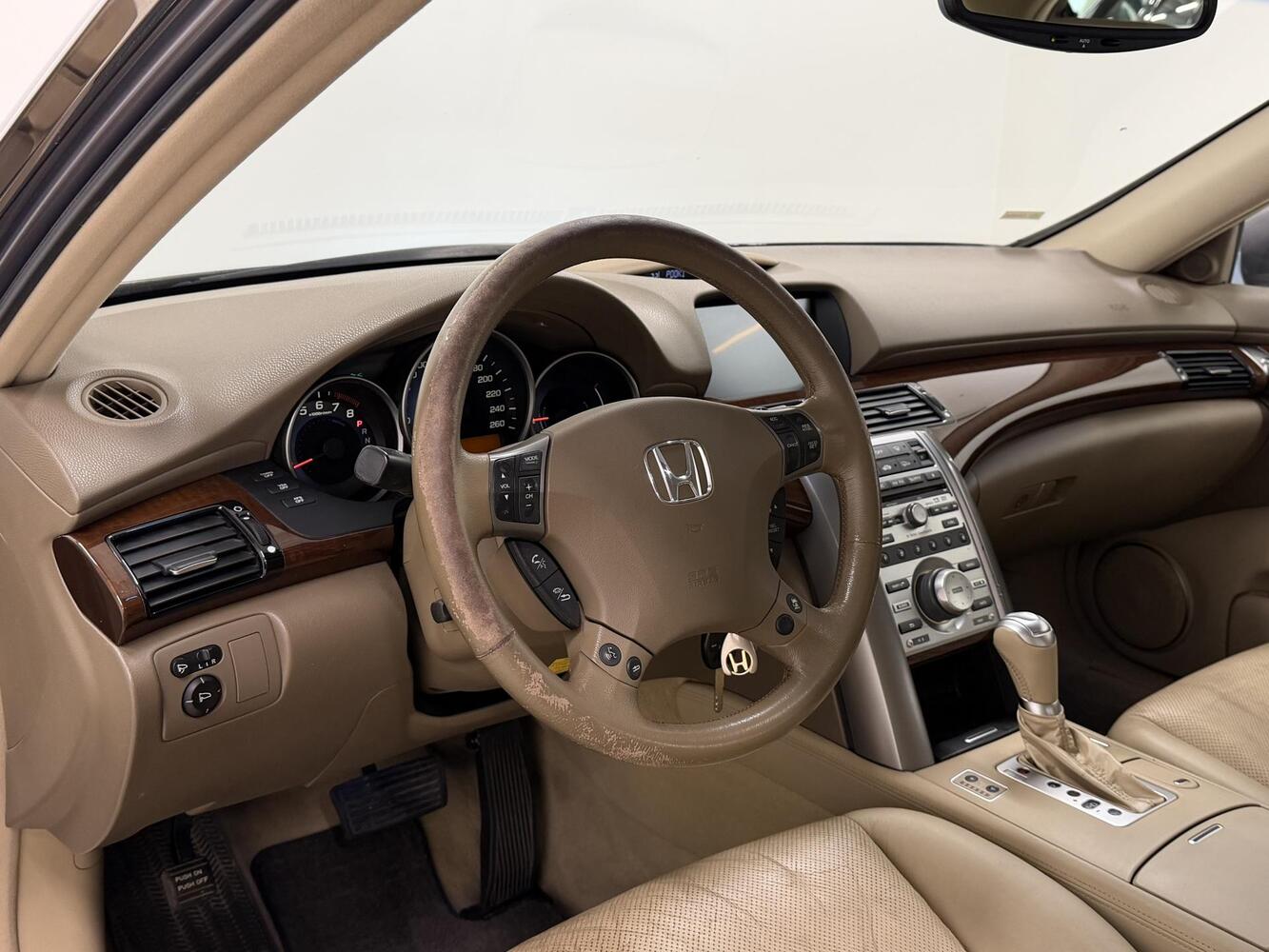 Honda Legend vaihtoauto