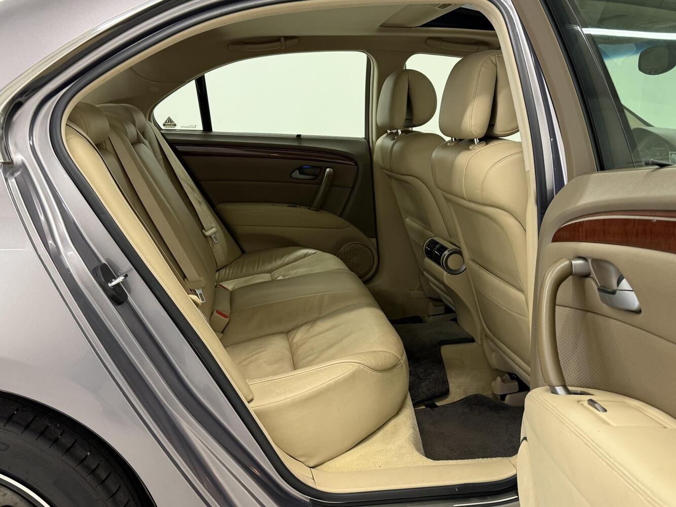 Honda Legend vaihtoauto